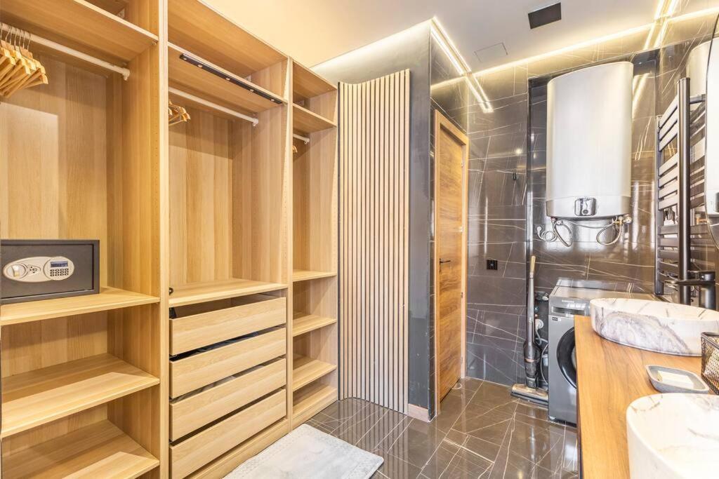 Luxury And Elegant Apartment Madrid Exterior foto